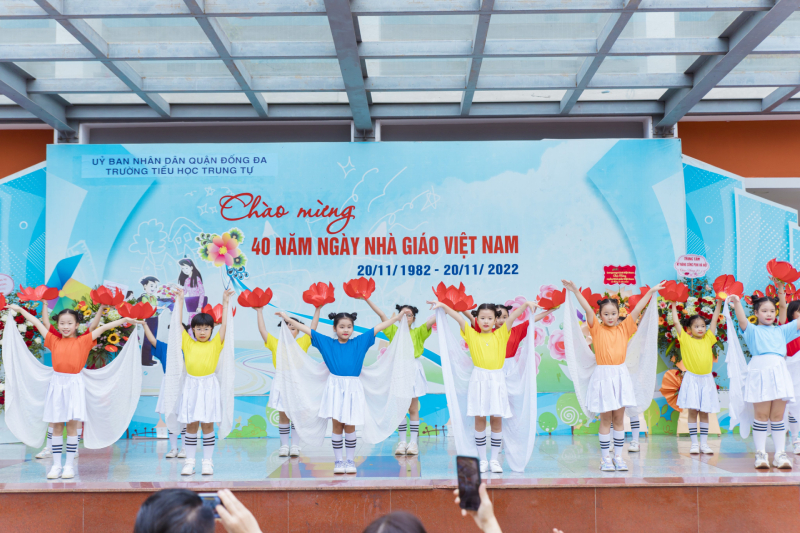 Thiết kế sân khấu sự kiện 2011